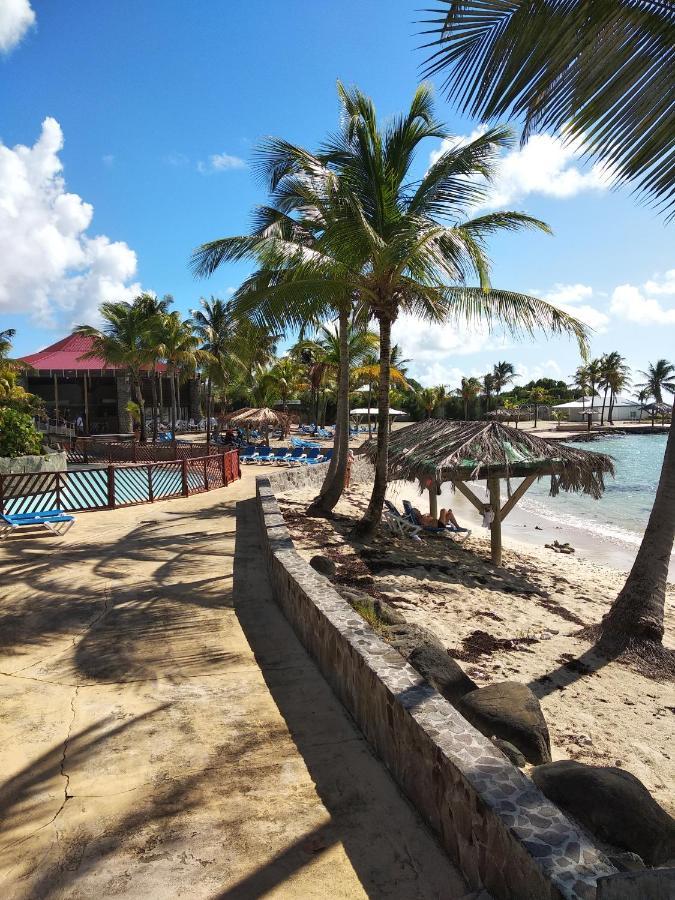 Studio Avec Grande Piscine, Plage Cannelle Caraibes Saint-Francois  Exterior foto